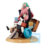 Spy x Family Anya Forger with Block Calendar Mission Statue